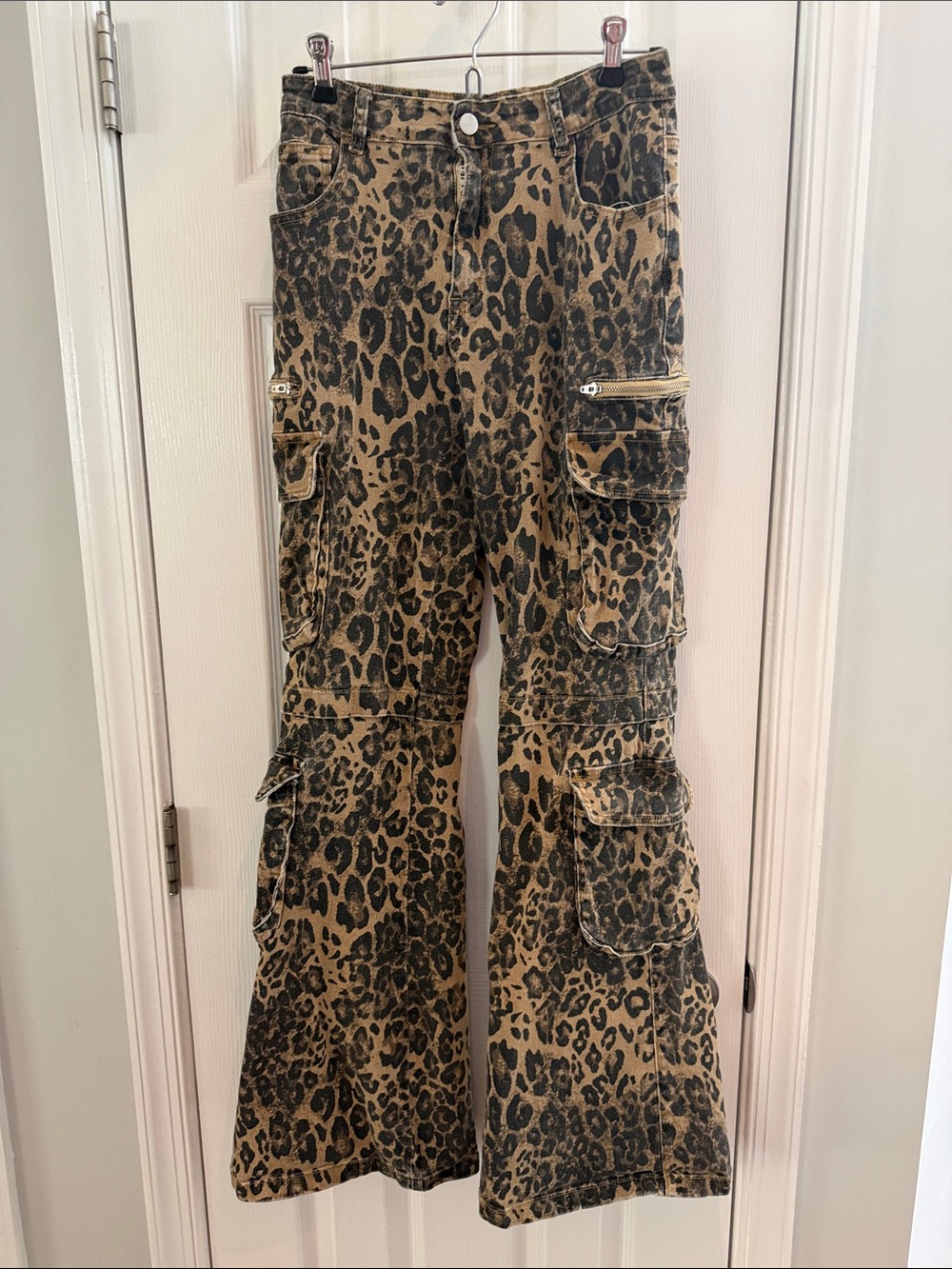 Leopard Print Cargo Flare Pants - Brown & Black